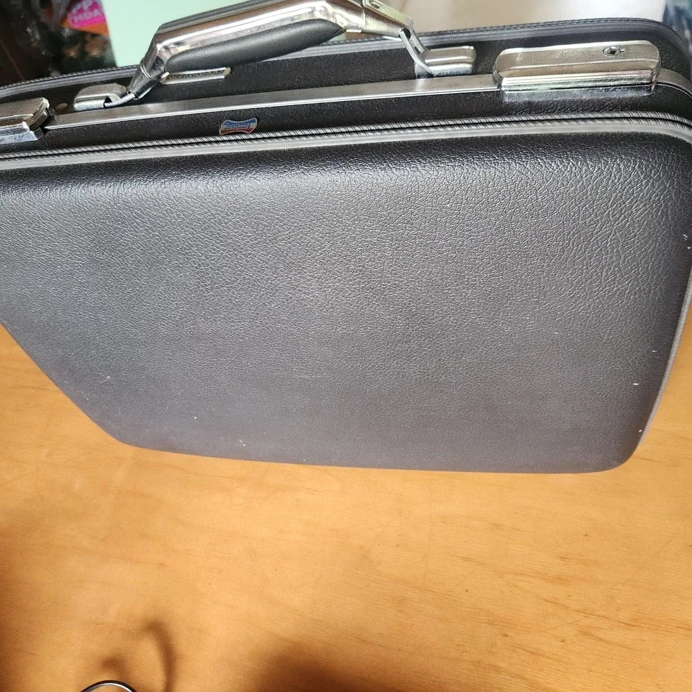 VTG American Tourister Dark Gray Briefcase Attache Hard Shell Luggage No Key
